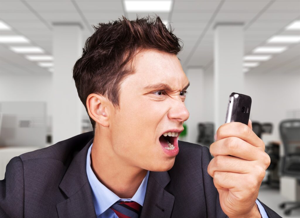 Harcèlement téléphonique : la police peut-elle trouver un numéro masqué ?