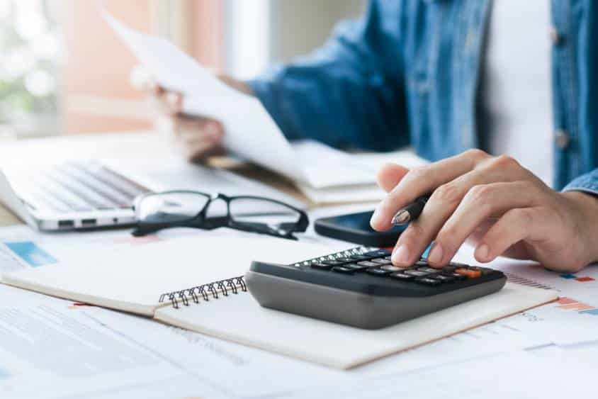 Le rachat de crédits, une solution idéale pour éviter le surendettement